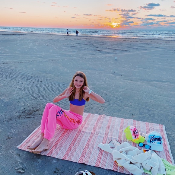 Meet your Posher, Kennedy - Picture 1 of 1